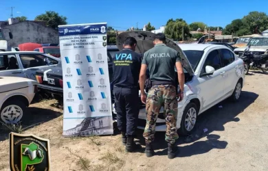 Aprehenden a un conductor que circulaba con un auto con patente y motor adulterados