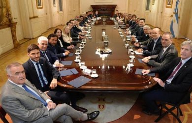 Uno por uno, los diez gobernadores que acompañarán a Milei en la “Argentina Week” Uno por uno, los diez gobernadores que acompañarán a Milei en la “Argentina Week”